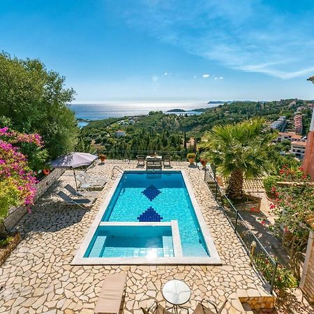Villa Sandy Sívota Екстериор снимка
